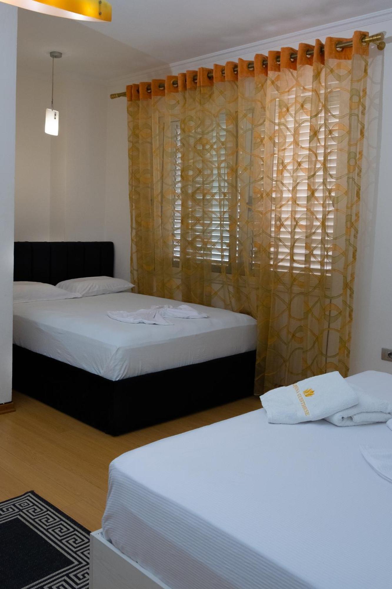 Albjona Guesthouse ティラナ エクステリア 写真