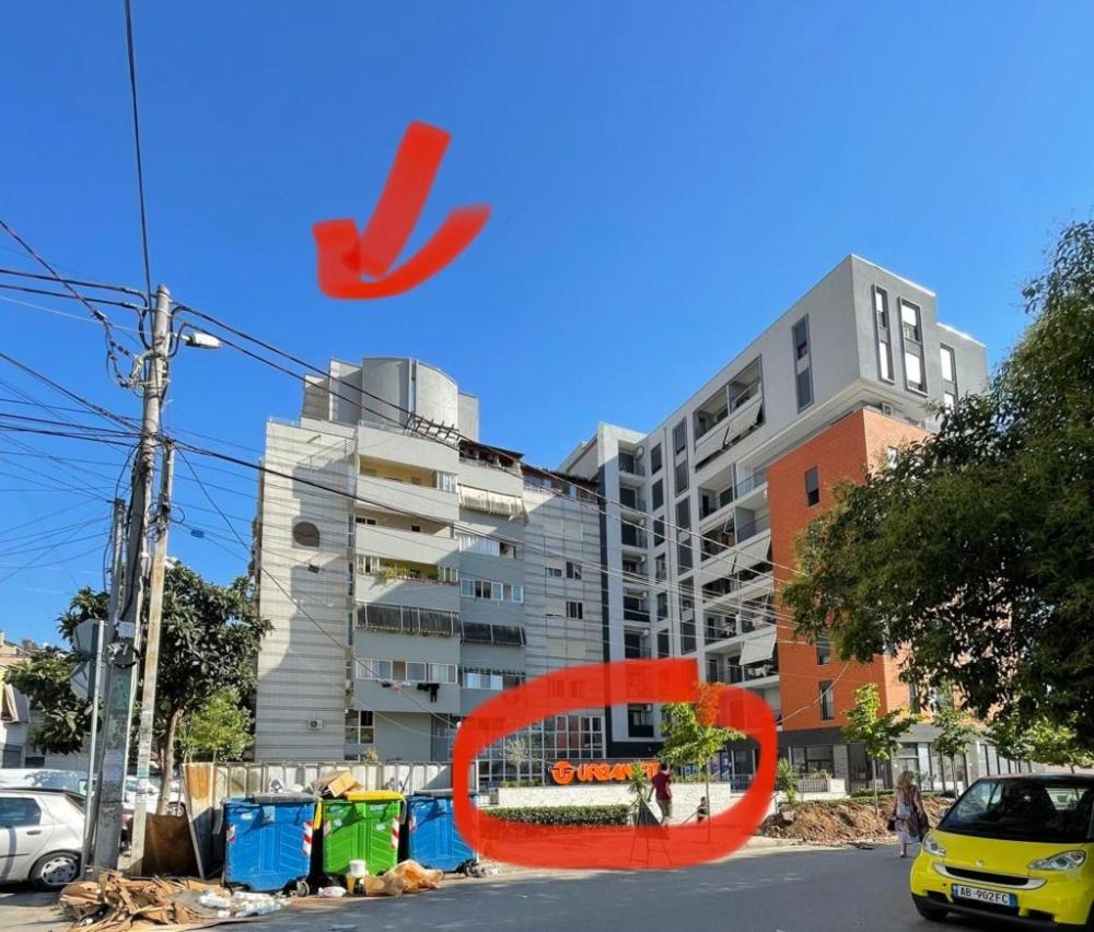 Albjona Guesthouse ティラナ エクステリア 写真